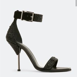 Alexander McQueen Black Crystal Size 37.5